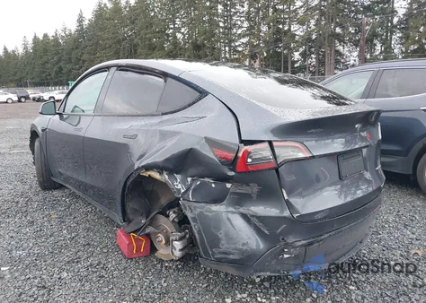 2022 Tesla Model Y Long Range Dual Motor All-Wheel Drive из США, поврежденный, VIN 7SAYGAEE8NF570624